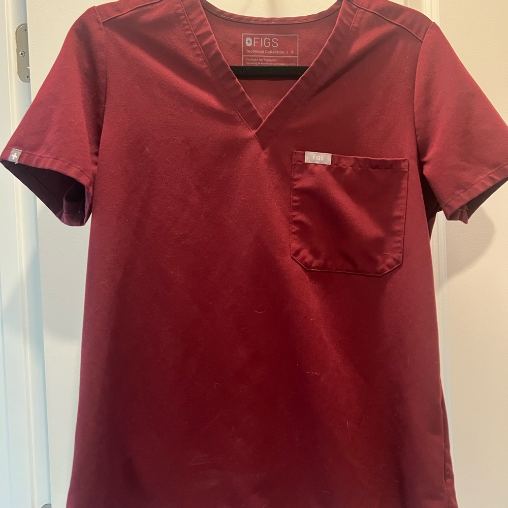 Figs Burgundy Scrub Set